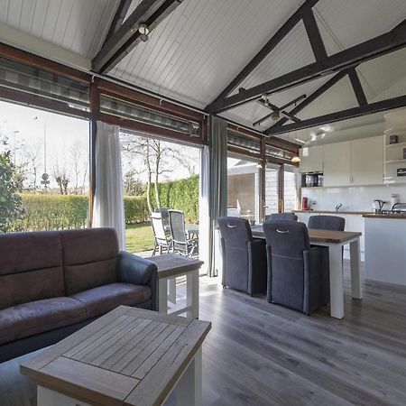 Exquisite Bungalow By The Sea Sint Maartensvlotbrug Exteriér fotografie